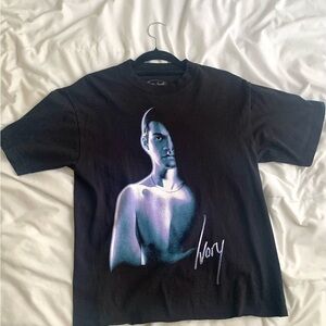 Omar Apollo ivory merch  T-Shirt